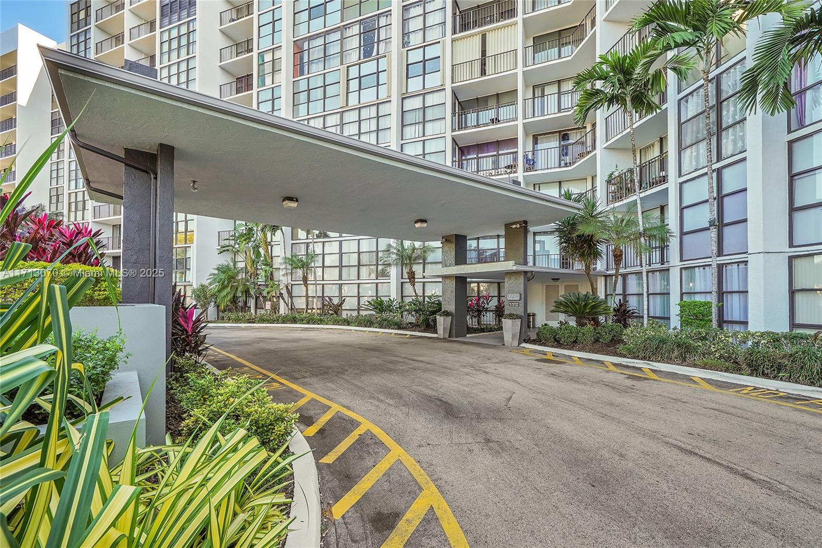 OCEANVIEW PARK CONDO - Residential