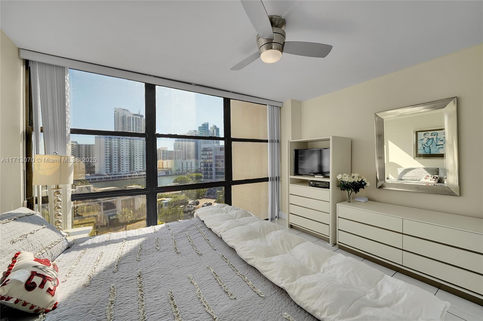 OCEANVIEW PARK CONDO - Residential