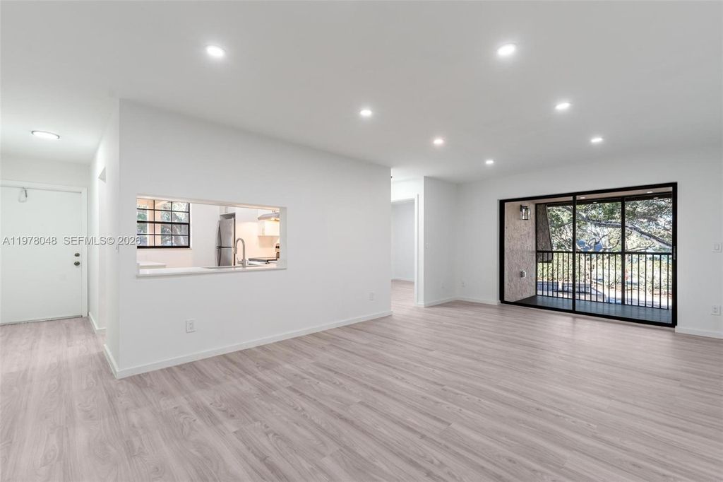 Photo of 3631 NW 94th Ave #6G, Sunrise, FL 33351 (MLS # A11978048)