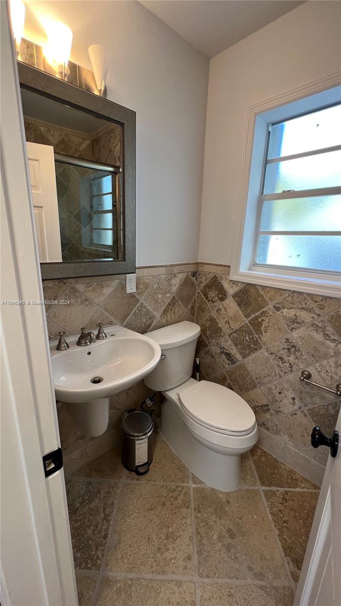 BAY HARBOR ISLAND - Residential Lease