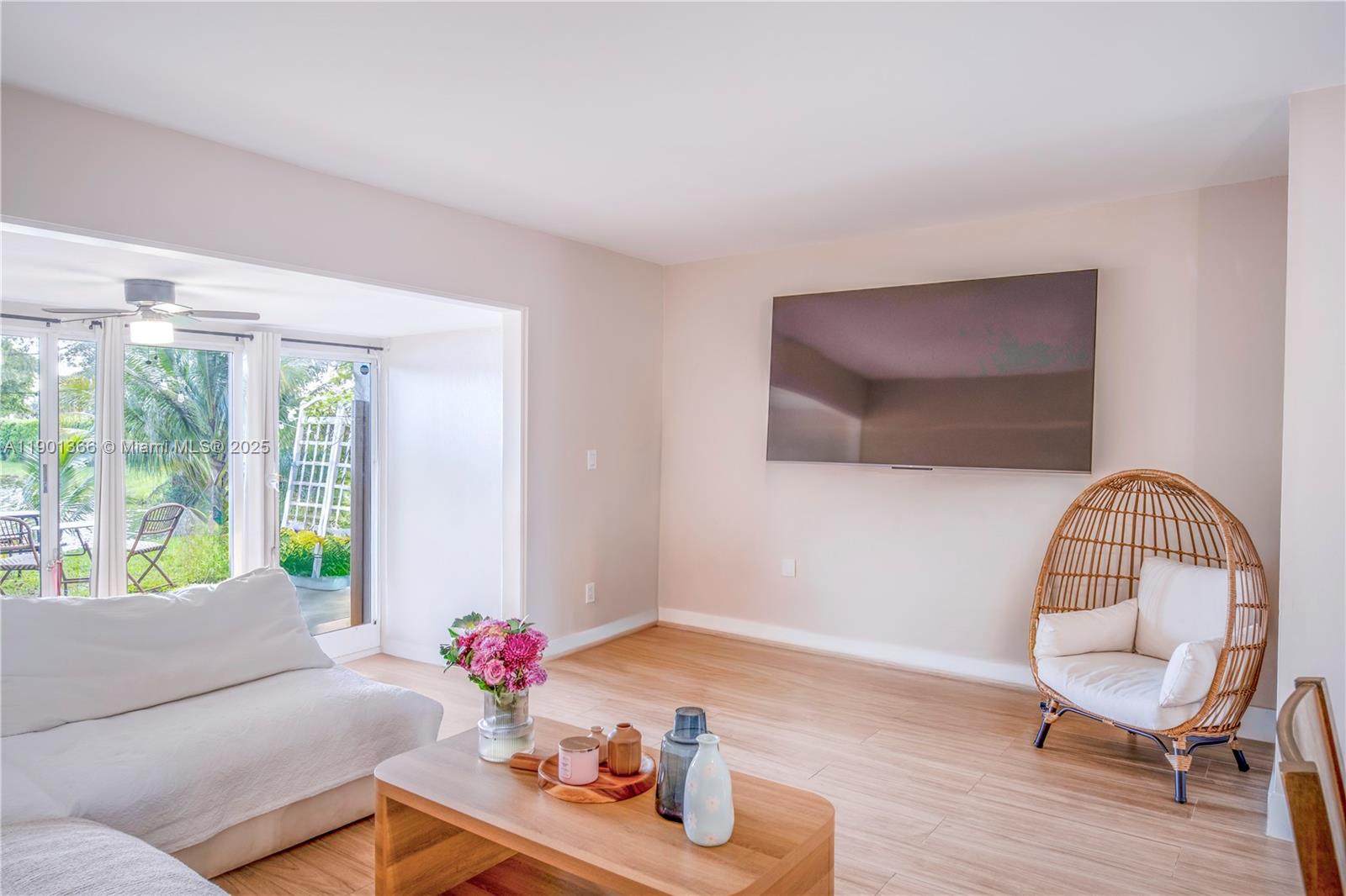 LAKEWOOD EAST SEC 1 - Residential