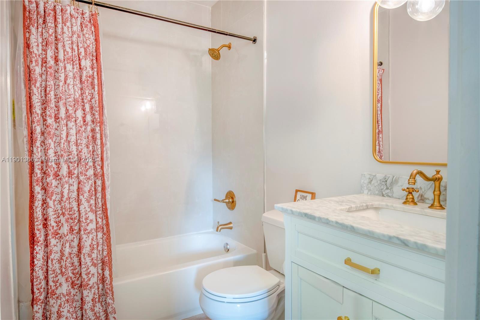 LAKEWOOD EAST SEC 1 - Residential