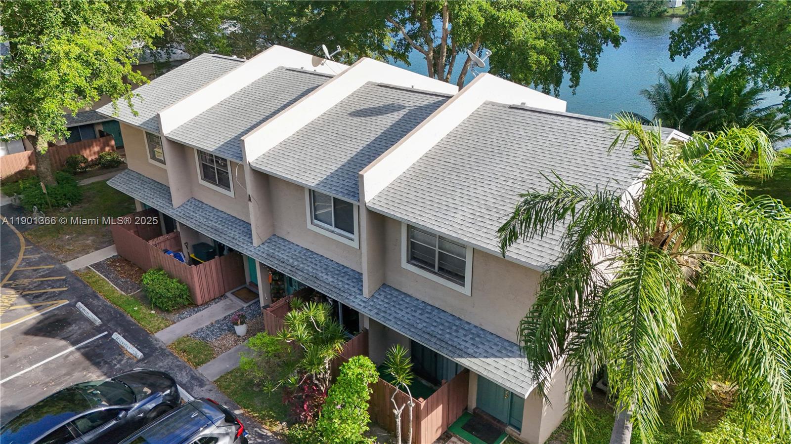 LAKEWOOD EAST SEC 1 - Residential