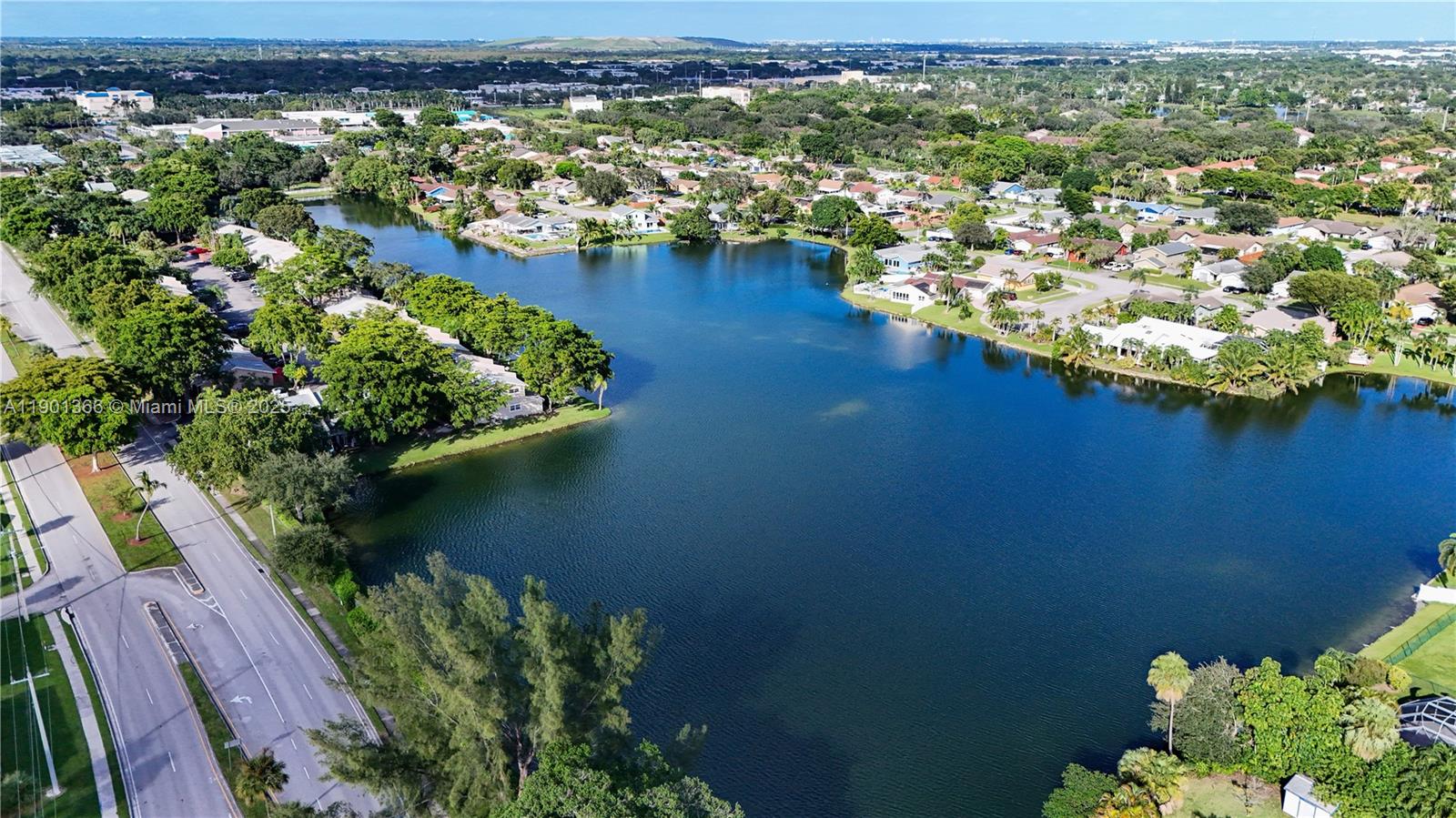 LAKEWOOD EAST SEC 1 - Residential