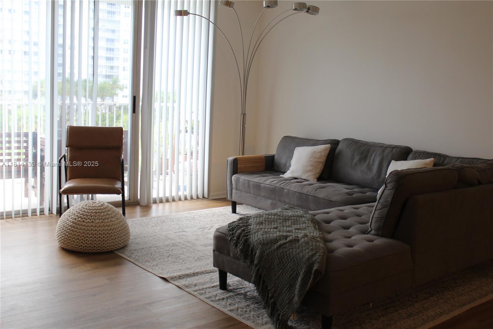 2851 Ne 183rd St 414E, Aventura, Miami-Dade County, Florida - 2 Bedrooms  
2 Bathrooms - 
