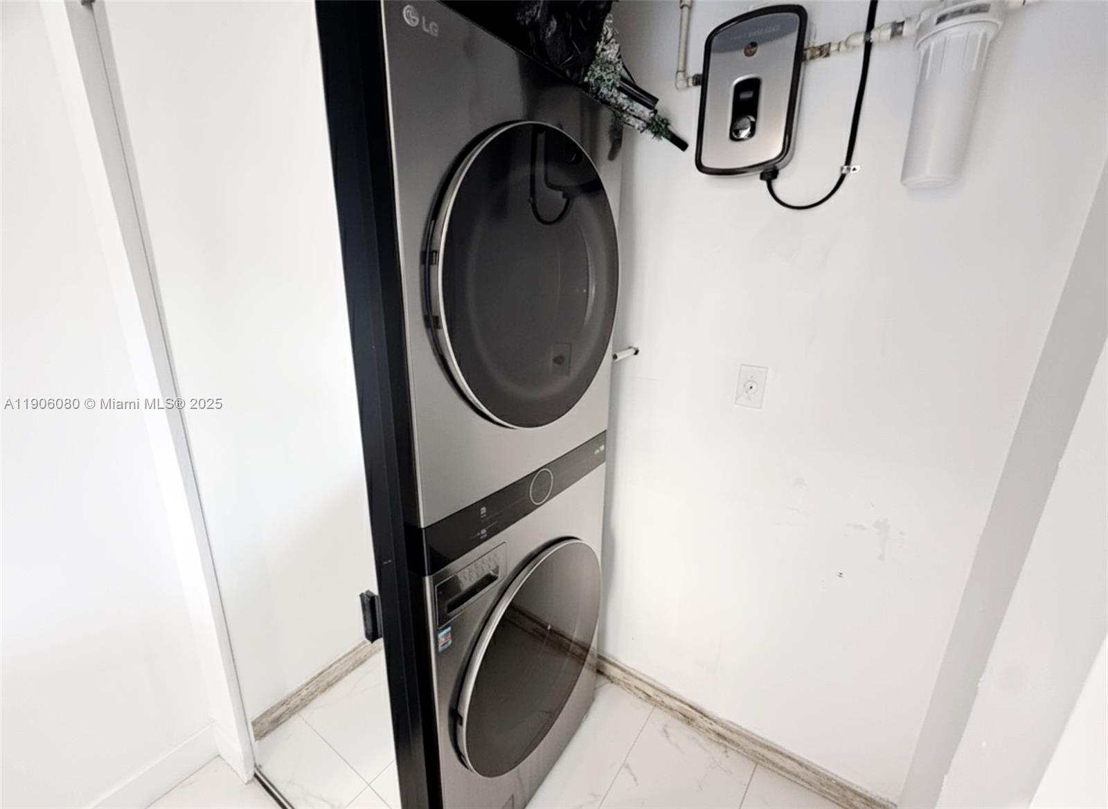 TAM OSHANTER GARDENS FAMI - Residential Lease