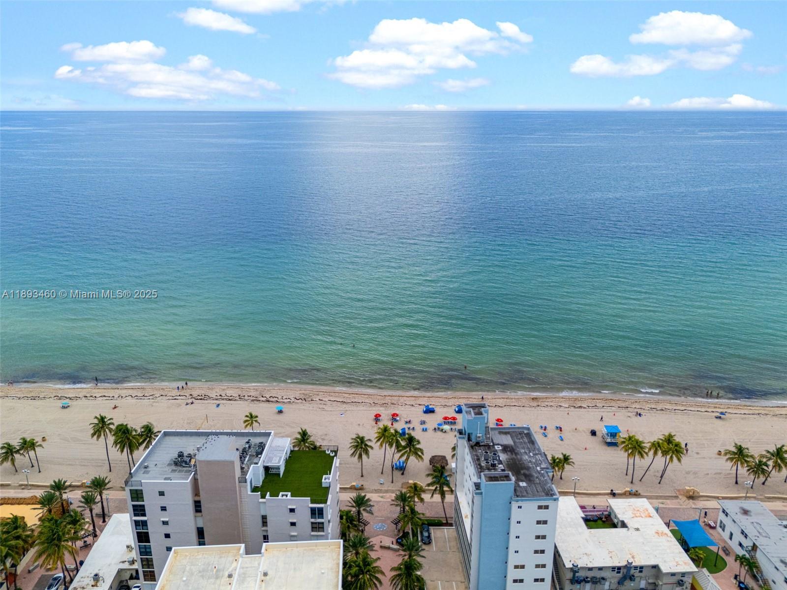 COSTA HOLLYWOOD CONDO - Residential