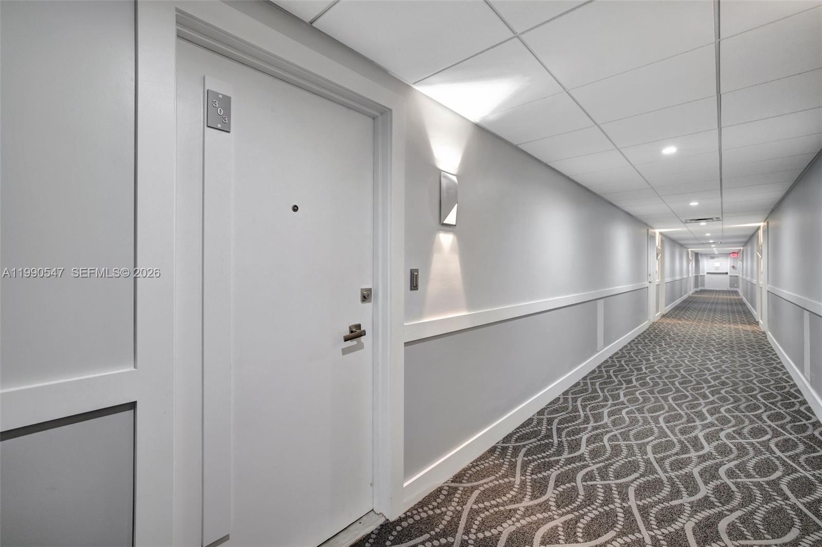 3700 Galt Ocean Dr 303