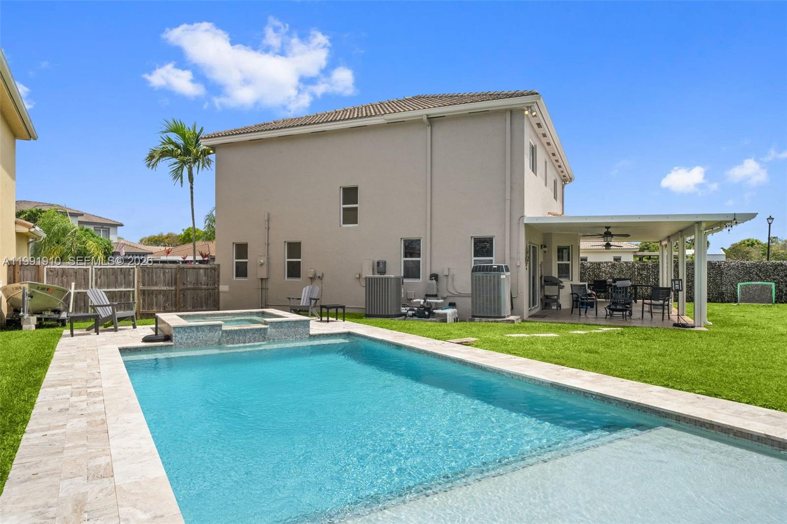 PELICAN BAY AT OLD CUTLER - Residential