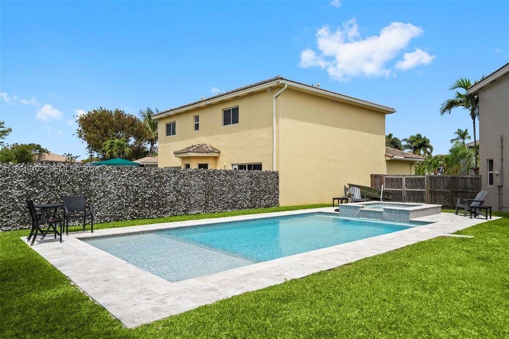 Photo of 9128 SW 211th Ln, Cutler Bay, FL 33189 (MLS # A11991910)