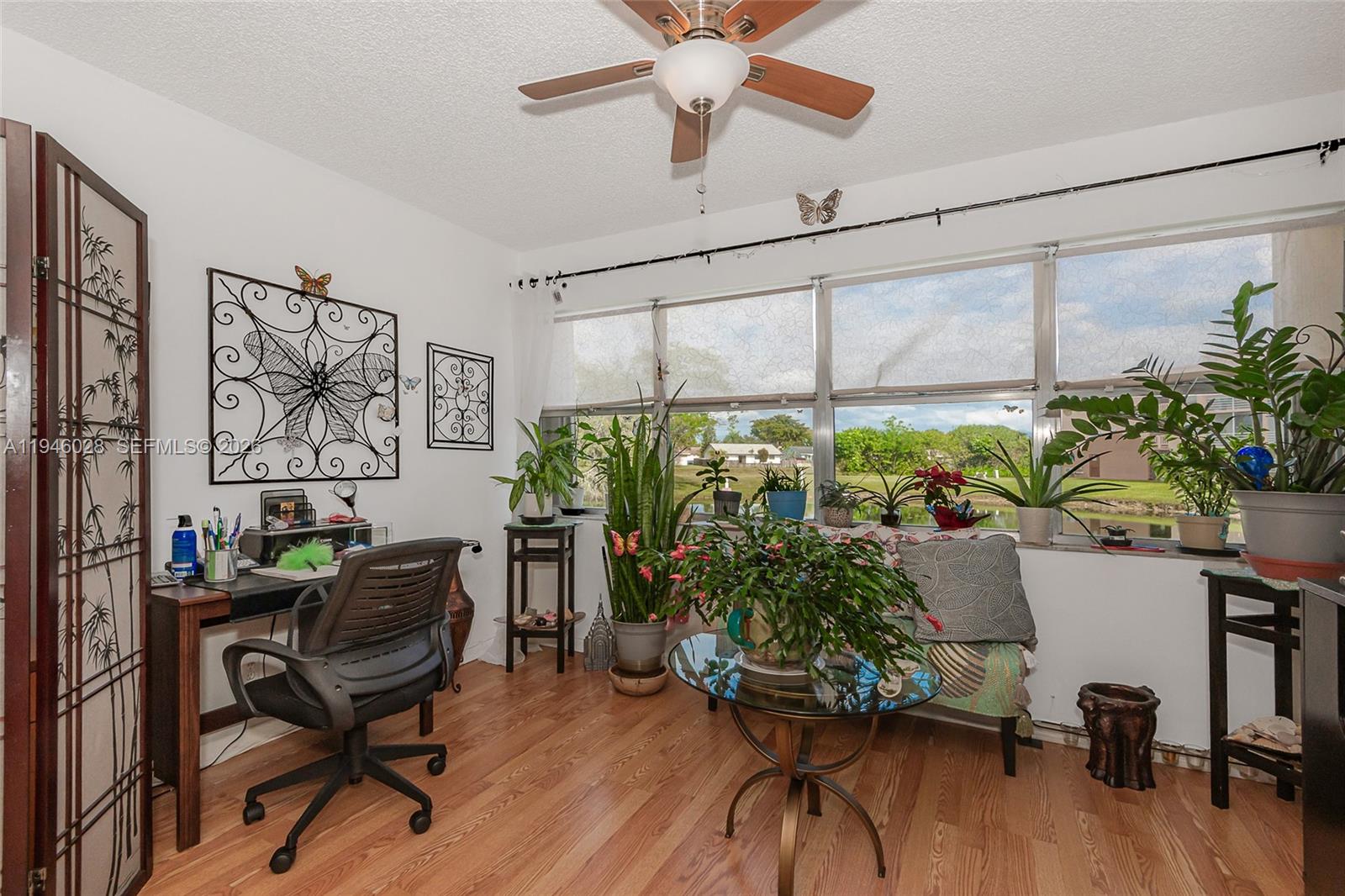 SUNRISE LAKES 143 CONDO - Residential