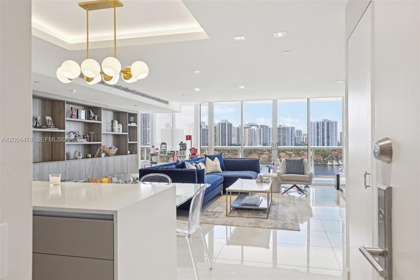 HARBORSIDE AT THE WATERWA - Residential