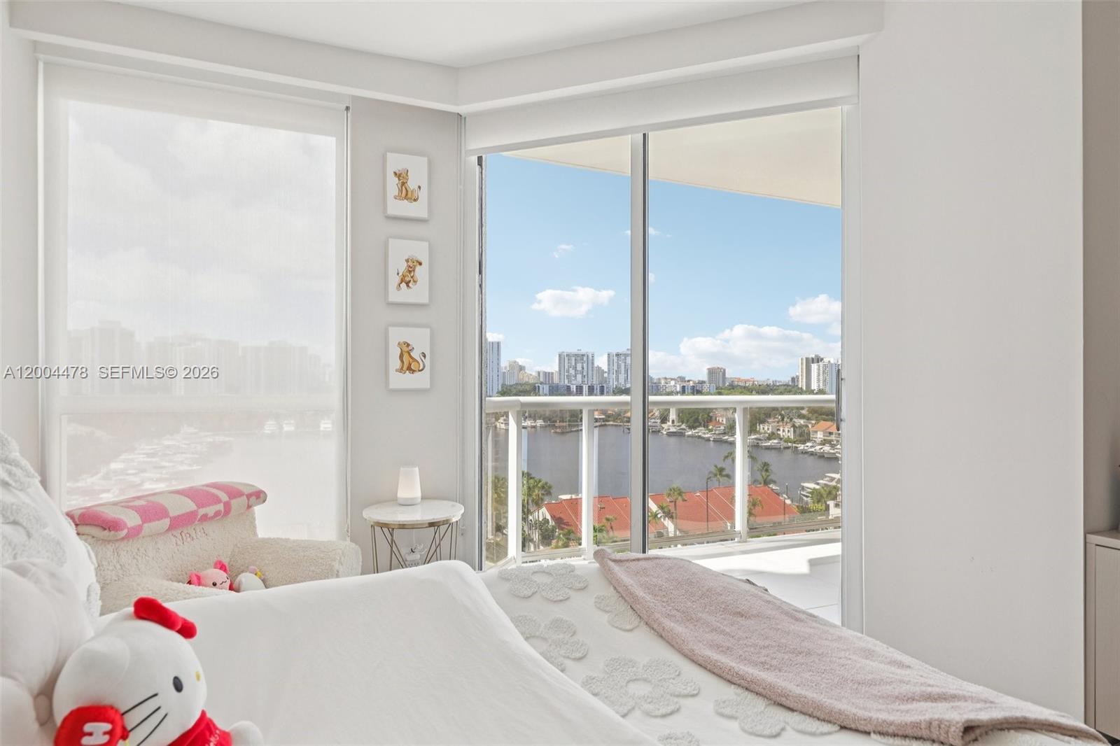 HARBORSIDE AT THE WATERWA - Residential