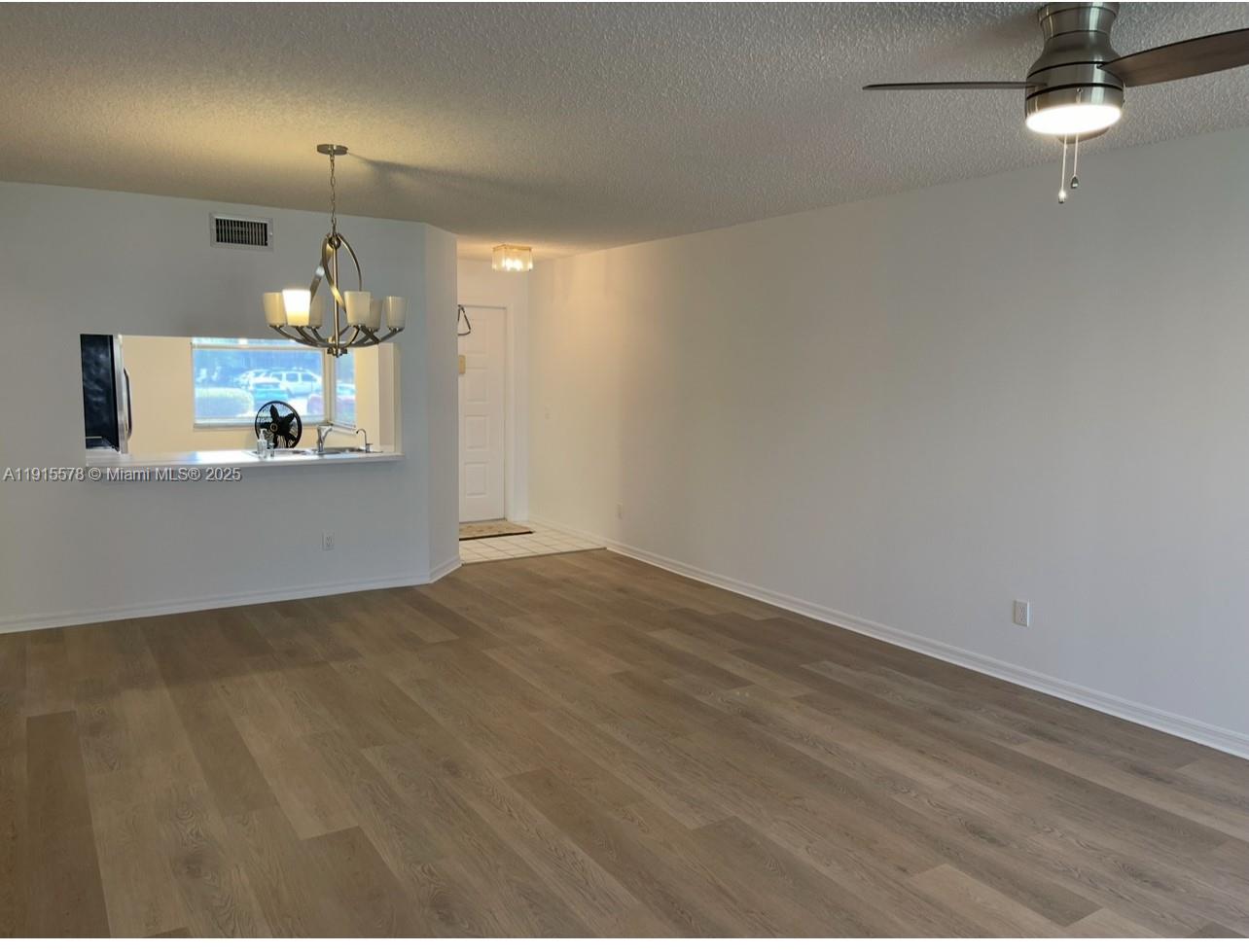 SUNRISE LAKES 187 CONDO - Residential