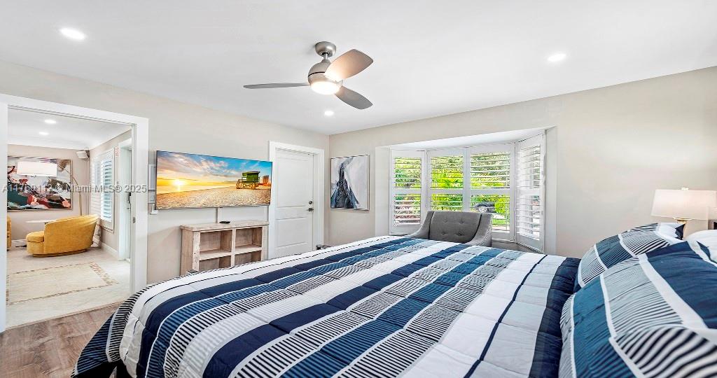 CORAL RIDGE ISLES - Residential Income