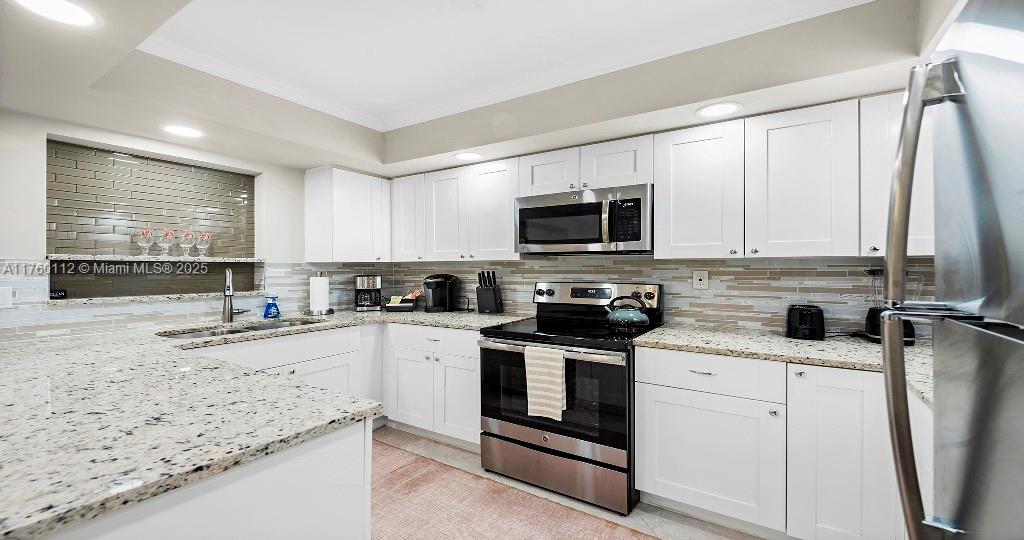 CORAL RIDGE ISLES - Residential Income