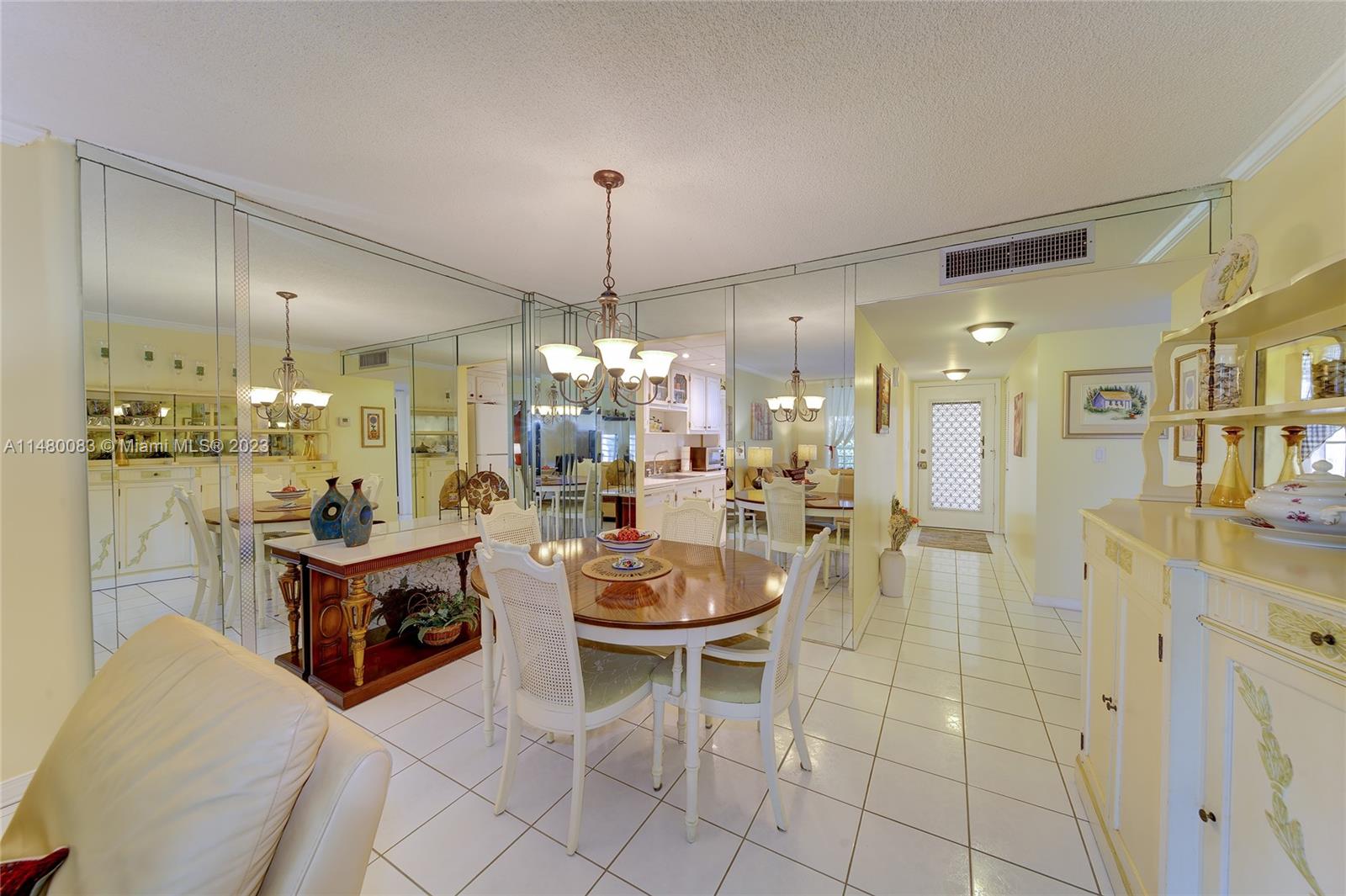 Lauderdale Lakes, Florida 33313, United States, 2 Bedrooms Bedrooms, ,2 BathroomsBathrooms,Residential,Active,68947