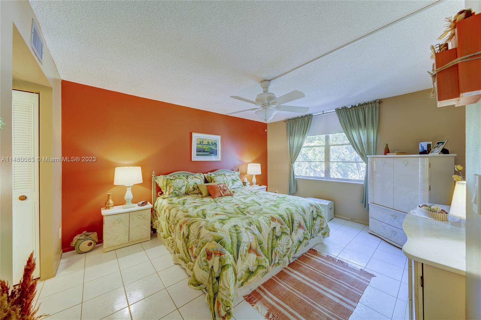 Lauderdale Lakes, Florida 33313, United States, 2 Bedrooms Bedrooms, ,2 BathroomsBathrooms,Residential,Active,68947