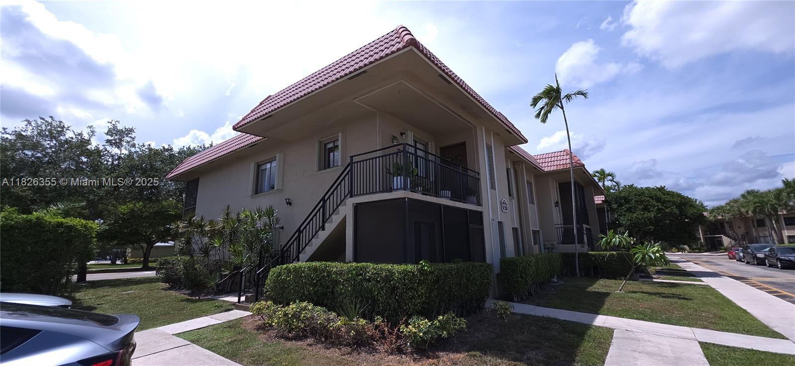 Spacious 2BR/2BA Corner unit with Ceramic tile throughout the entire unit. The Unit has a screen balcony, granite kitchen with new S/S appliances and wood cabinets. Washer and dryer in the unit. There is one assigned parking space and plenty of guest parking. The Roof has been replaced in 2023. Come see your next Home to be.