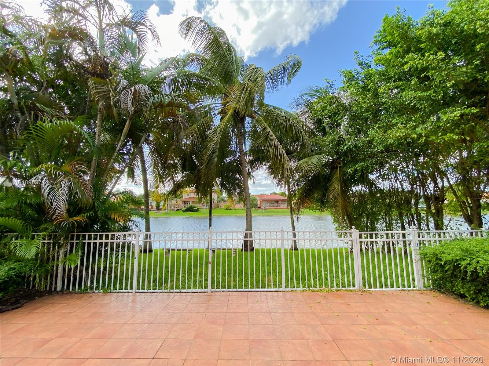 SAN DENIS ESTATES - Residential