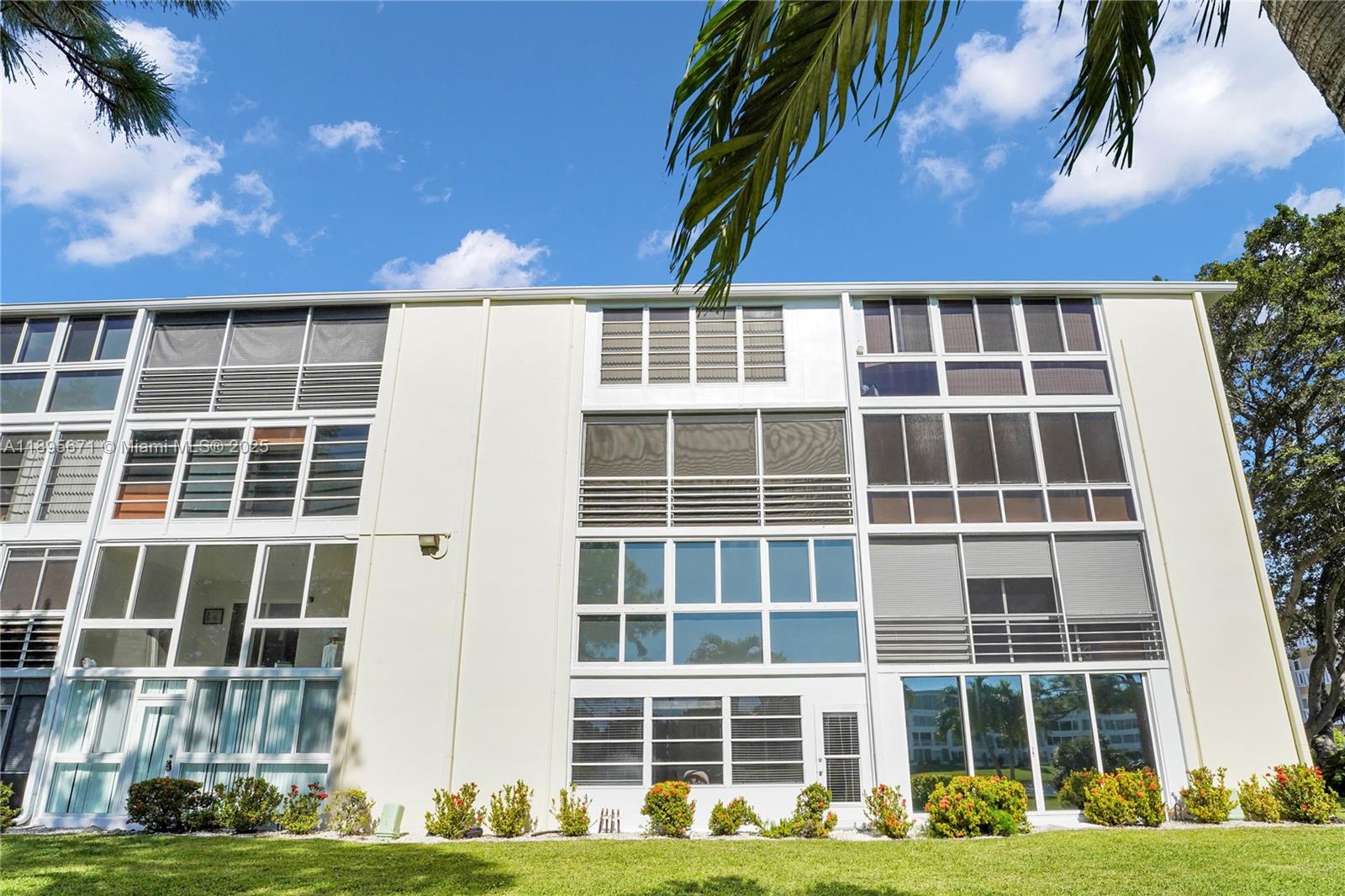 GRANTHAM A CONDO - Residential