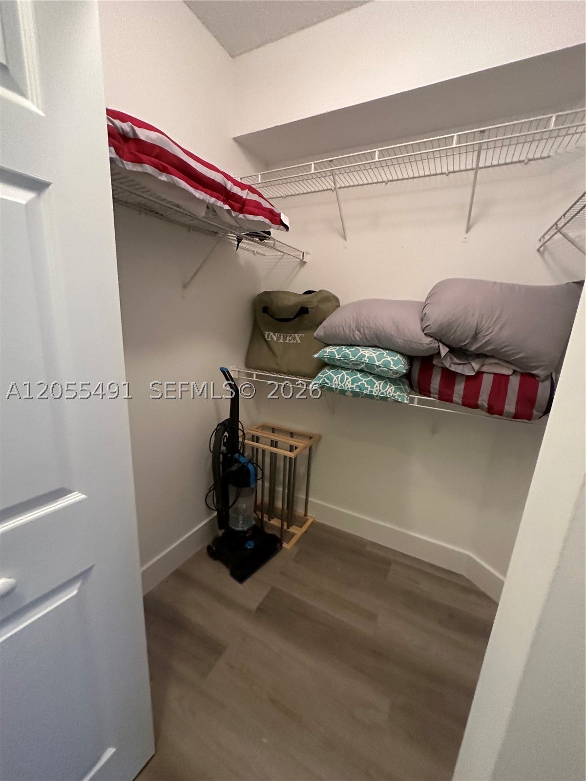 5085 NW 7th St 410
