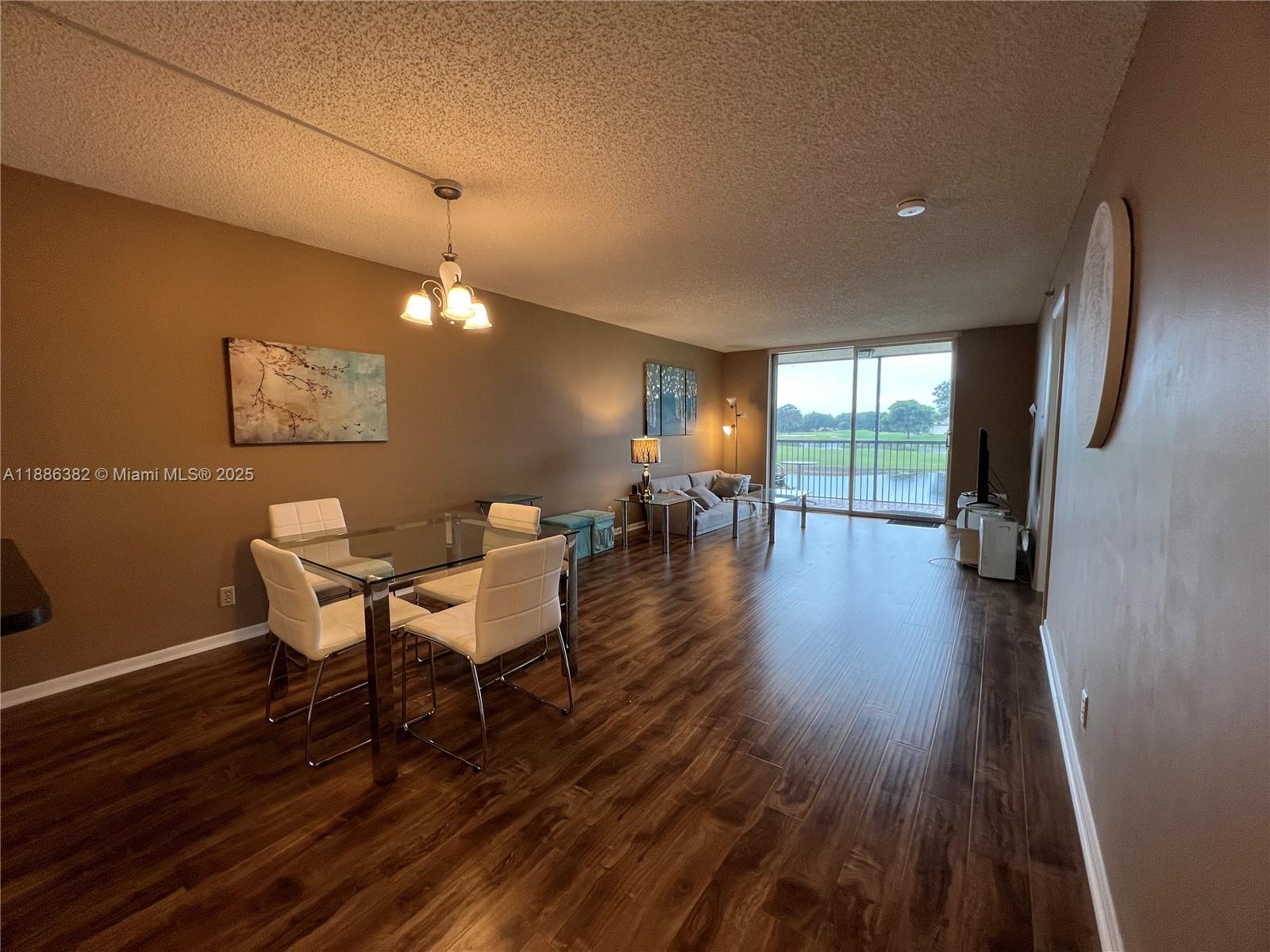 ROLLING HILLS GOLF AND TE - Residential Lease