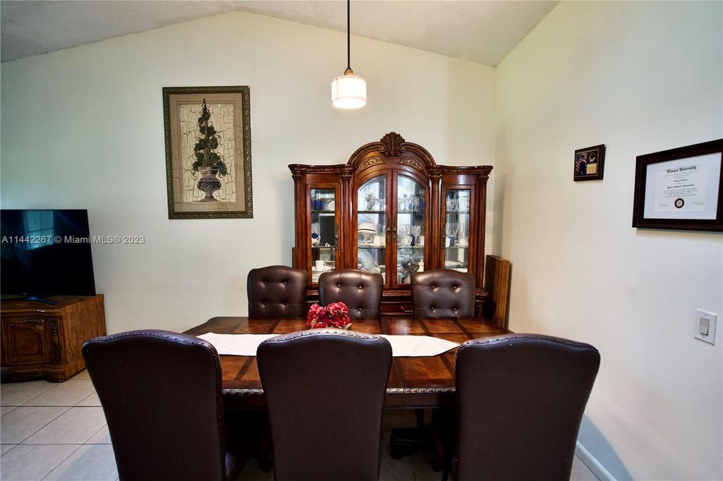 Photo of 3811 Island Club Cir, Lake Worth, FL 33462 (MLS # A11442267)