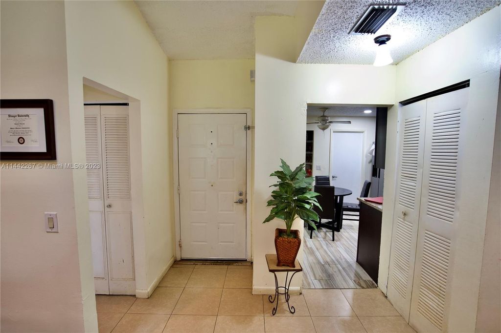 Photo of 3811 Island Club Cir, Lake Worth, FL 33462 (MLS # A11442267)