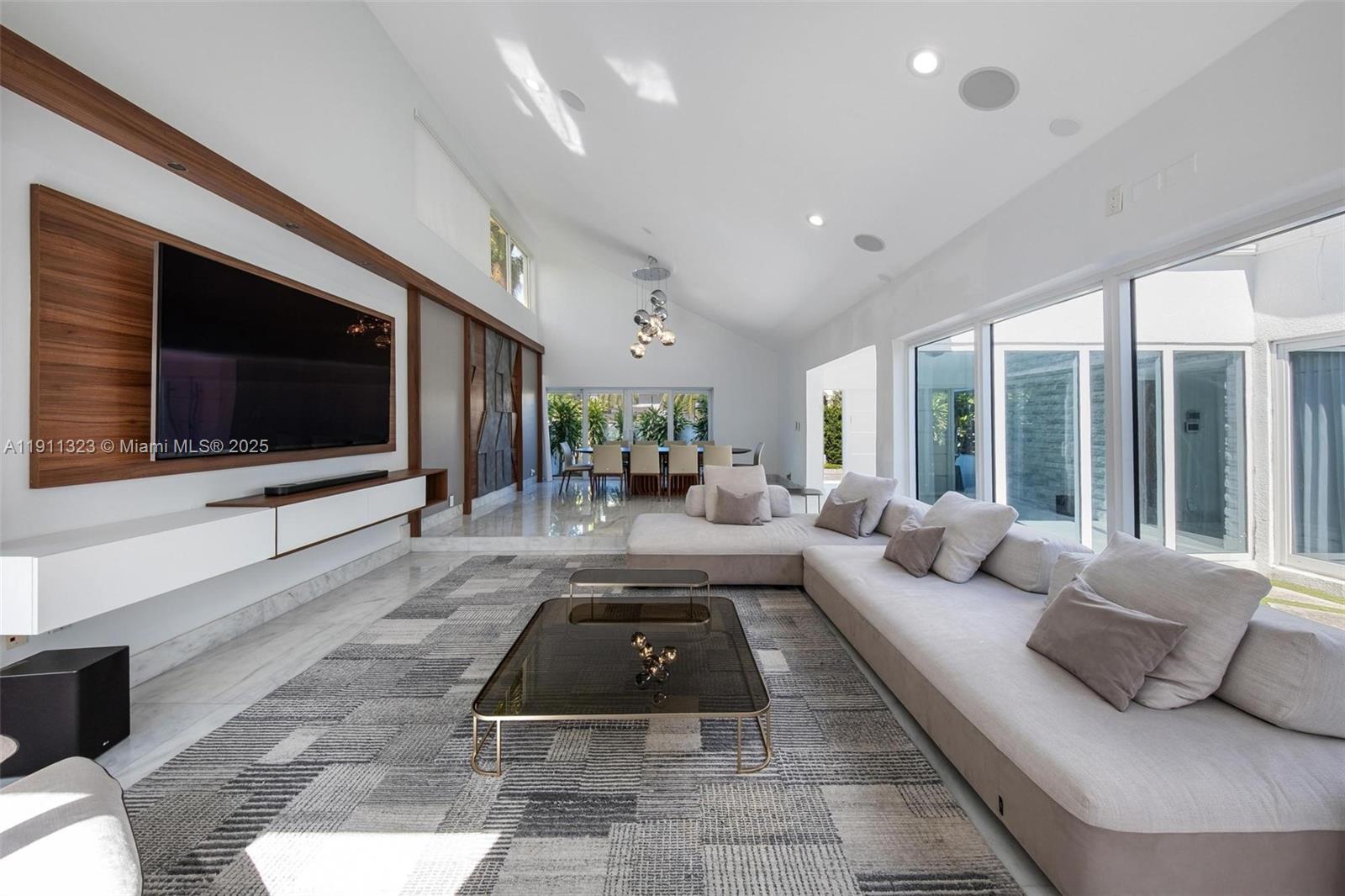 GOLDEN ISLES ESTATES - Residential