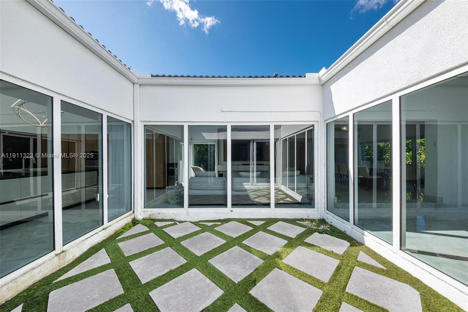 GOLDEN ISLES ESTATES - Residential