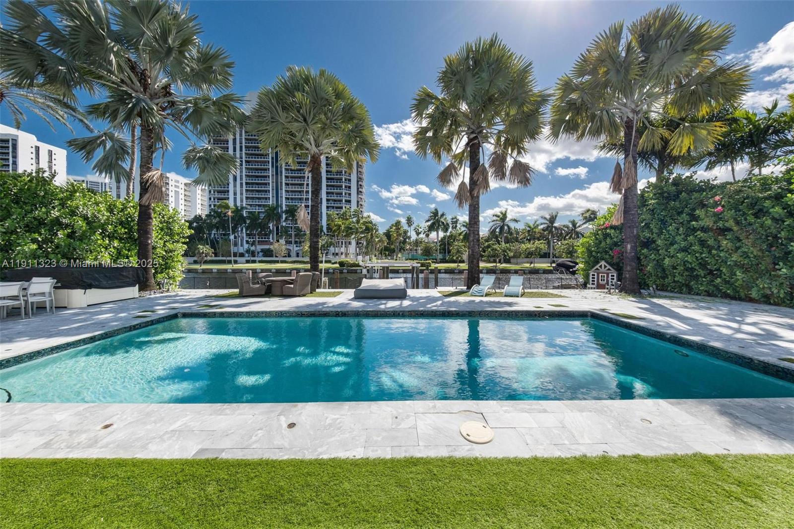 GOLDEN ISLES ESTATES - Residential