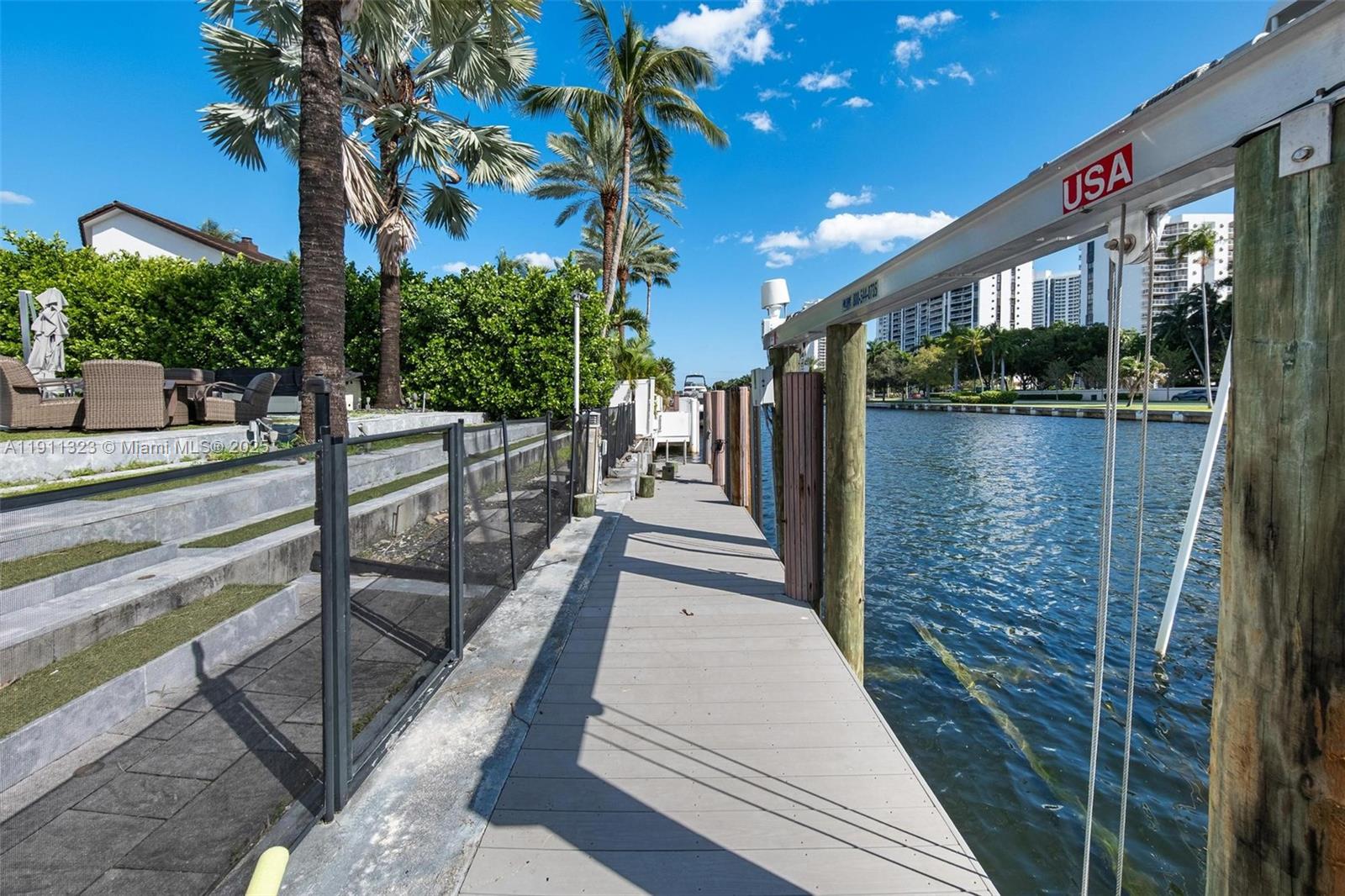 GOLDEN ISLES ESTATES - Residential