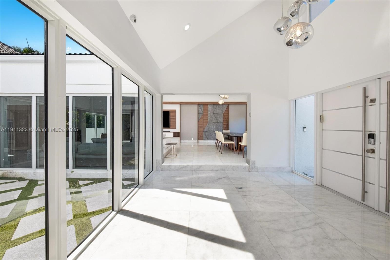 GOLDEN ISLES ESTATES - Residential