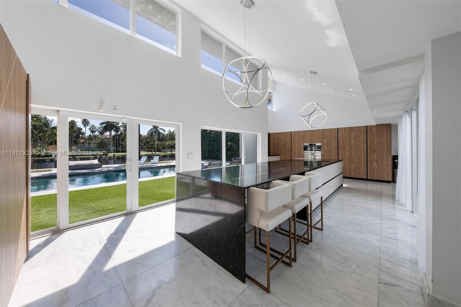 GOLDEN ISLES ESTATES - Residential