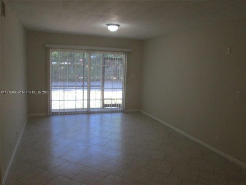 Rental Property at Address Not Disclosed, Lauderhill, Miami-Dade County, Florida - Bedrooms: 1 
Bathrooms: 2  - $1,600 MO.