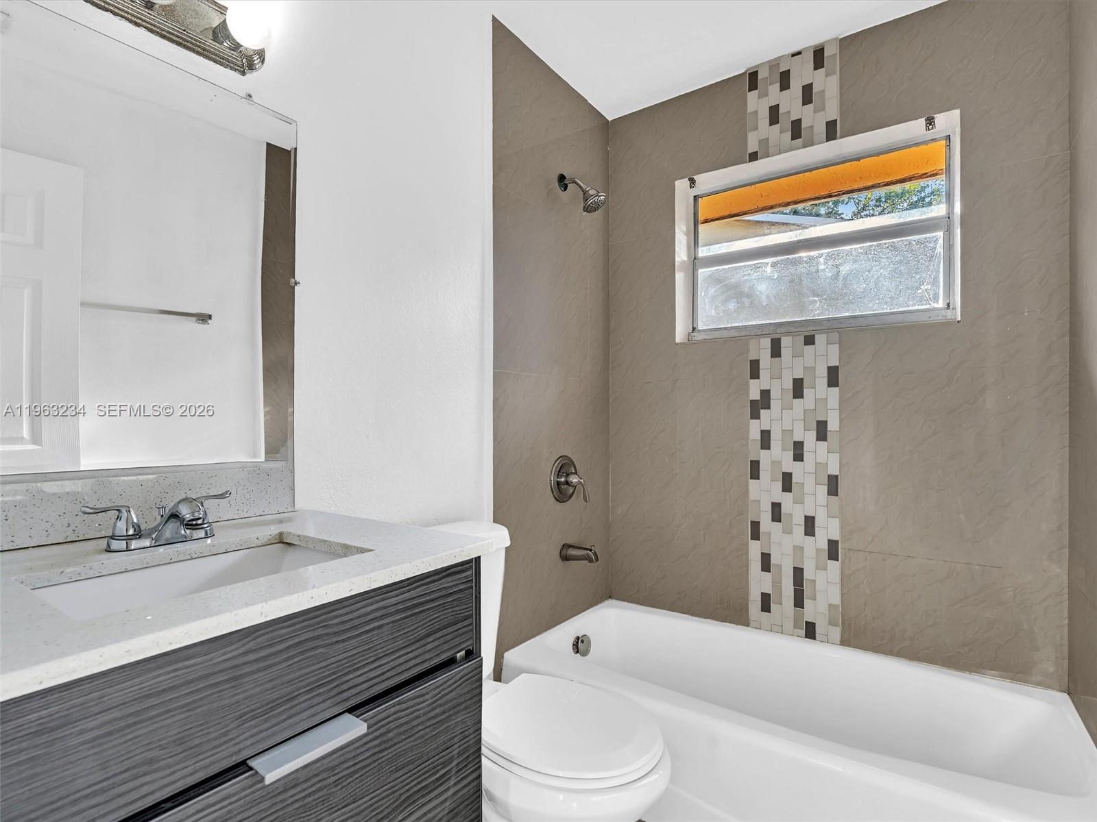 FRANKLIN PARK - Residential Income