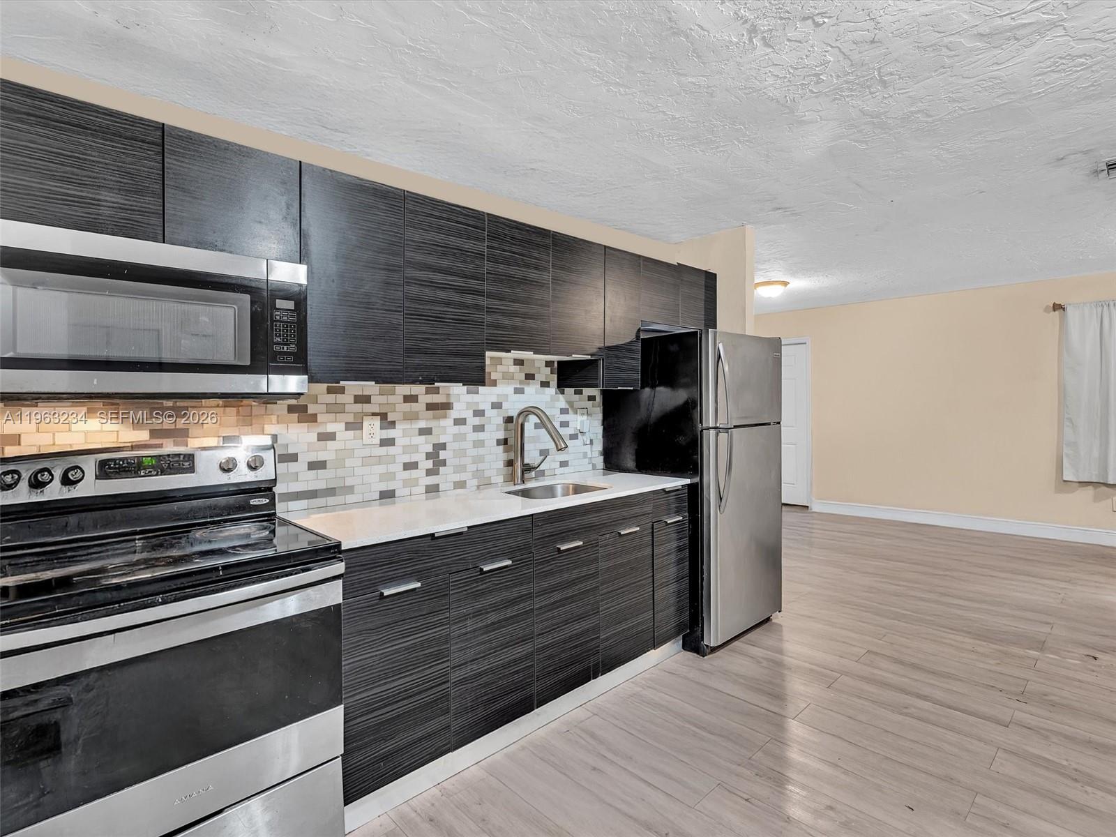 FRANKLIN PARK - Residential Income