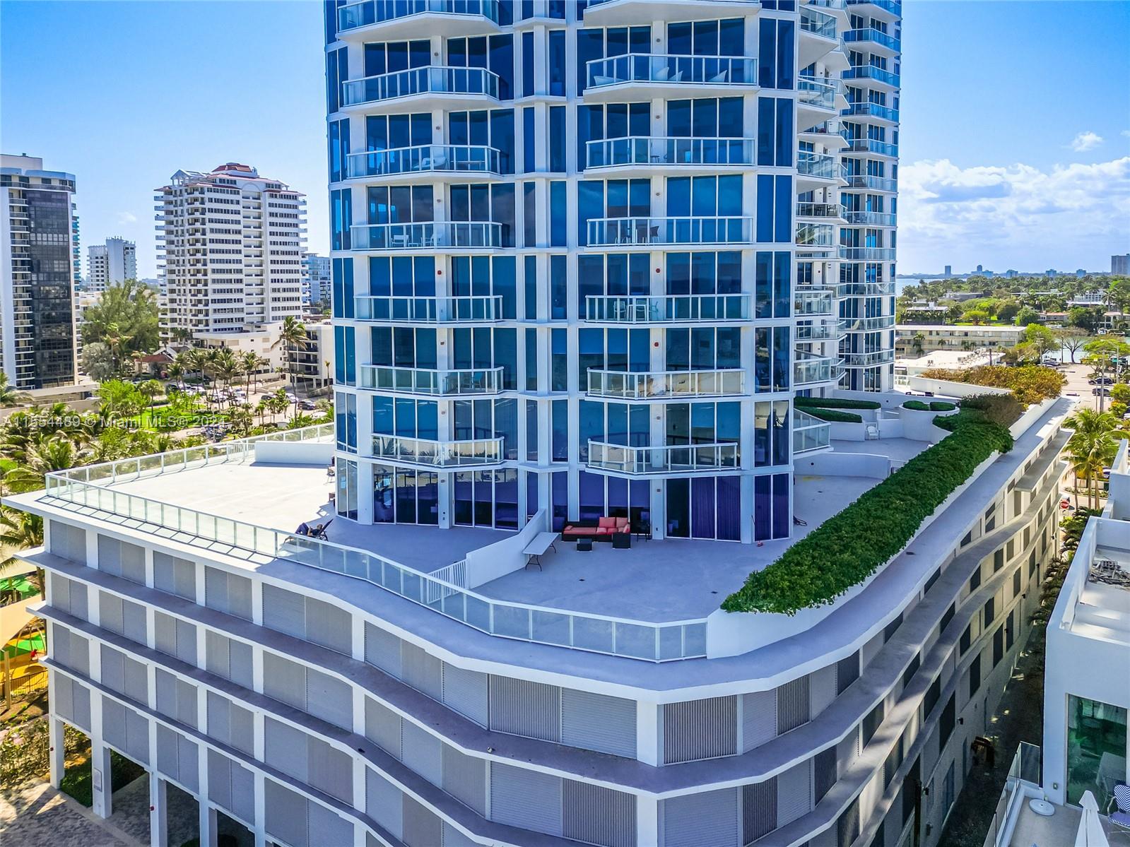 Property for Sale at 6515 Collins Ave 708, Miami Beach, Miami-Dade County, Florida - Bedrooms: 2 
Bathrooms: 2  - $1,080,000