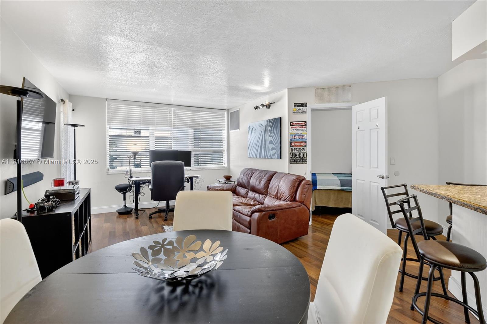 COMMODORE PLAZA CONDO - Residential Lease