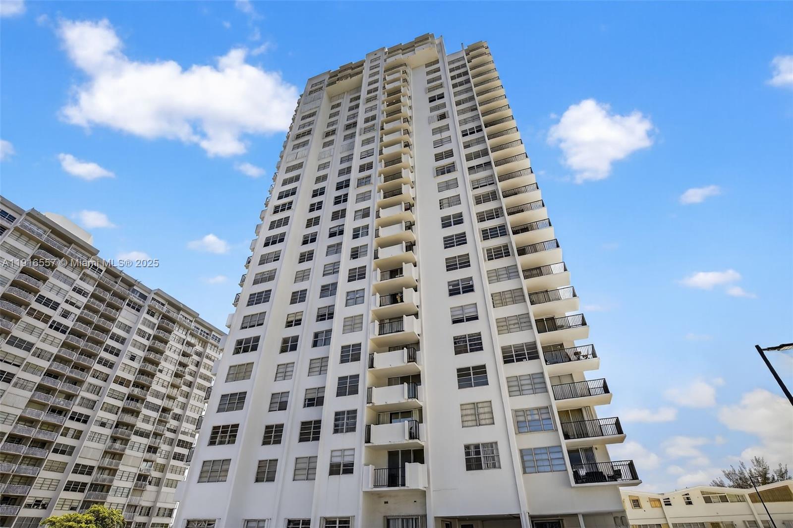 COMMODORE PLAZA CONDO - Residential Lease