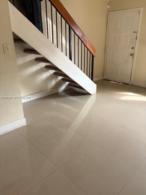 MIRA VILLAS CONDO - Residential