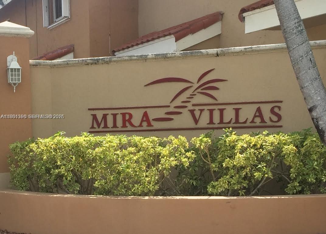 MIRA VILLAS CONDO - Residential