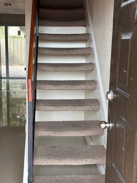 MIRA VILLAS CONDO - Residential