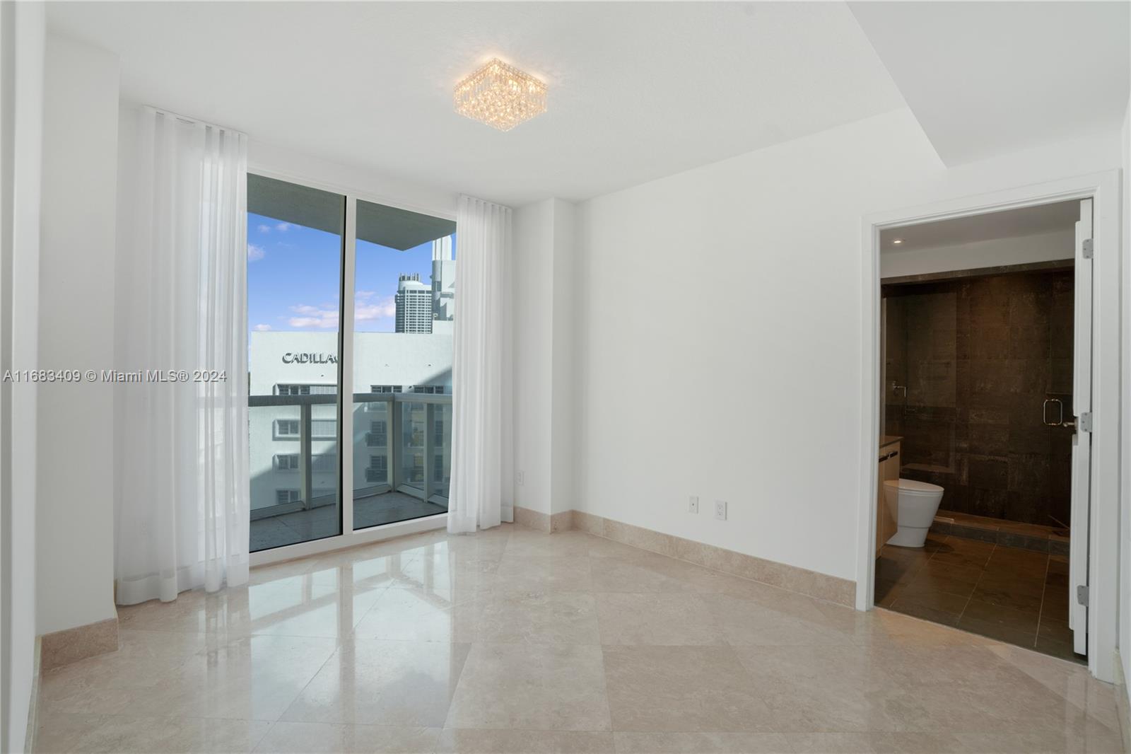 MOSAIC ON MIAMI BEACH CON - Residential