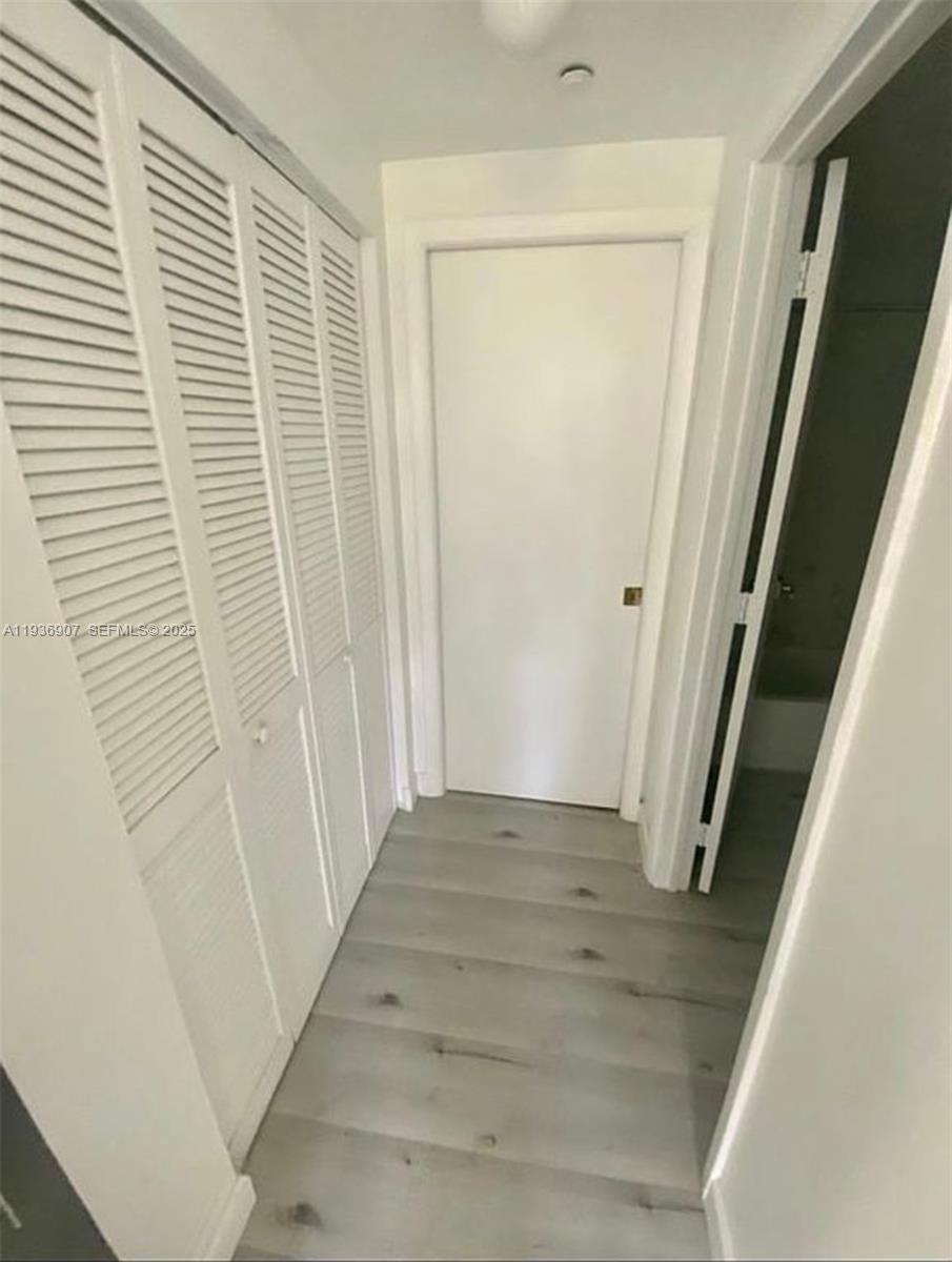 VILLA BRICKELL CONDO - Residential