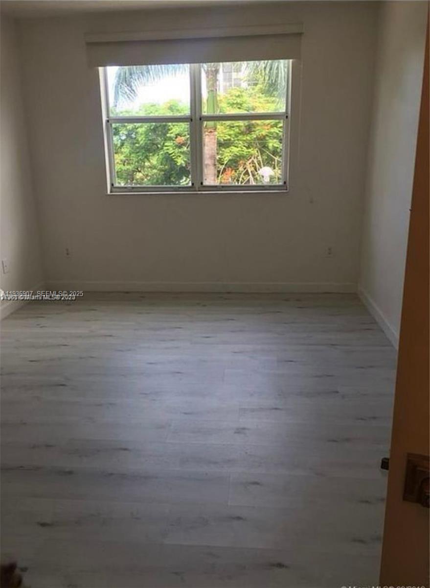 VILLA BRICKELL CONDO - Residential