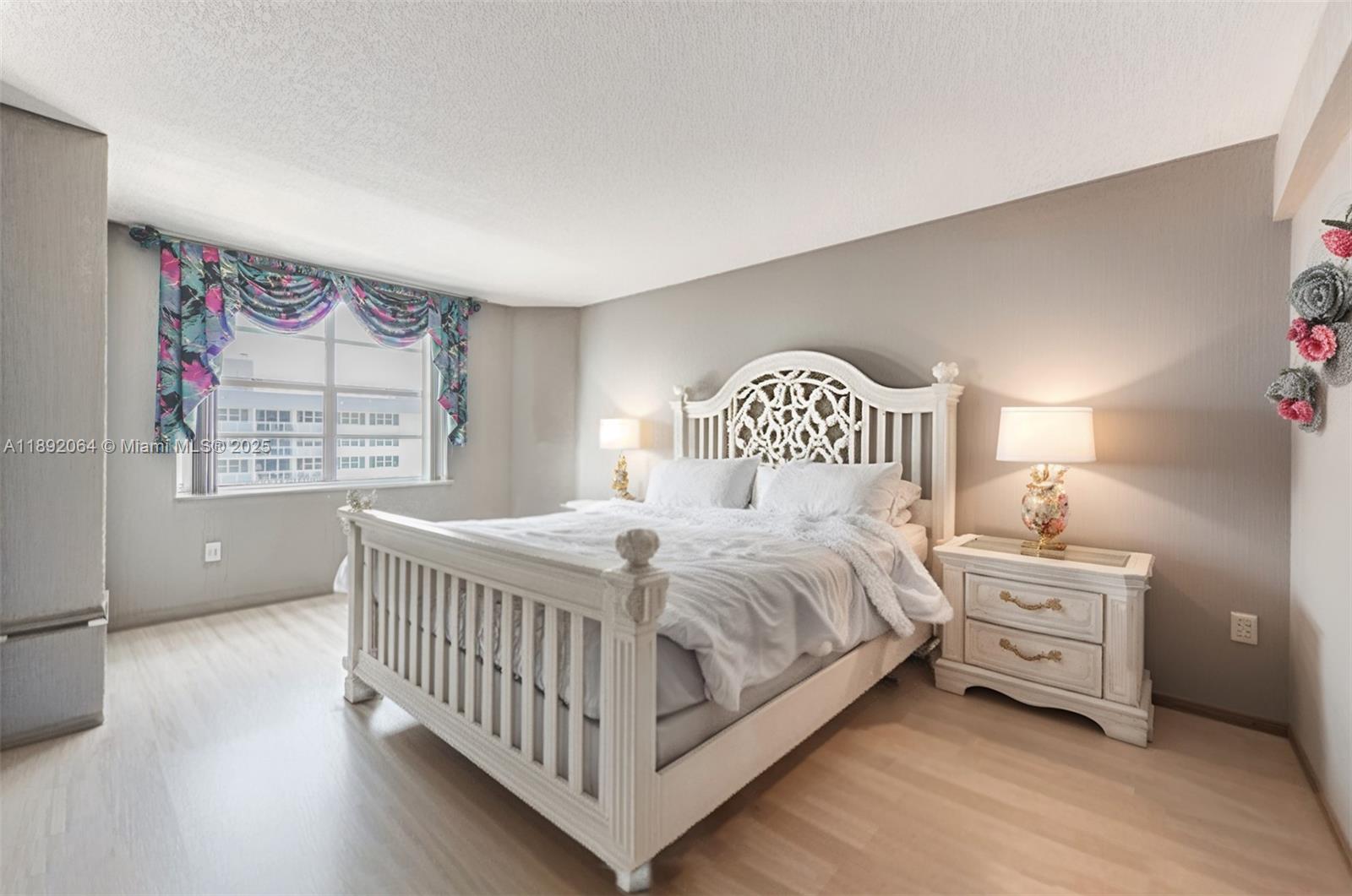 HEMISPHERES CONDO - Residential