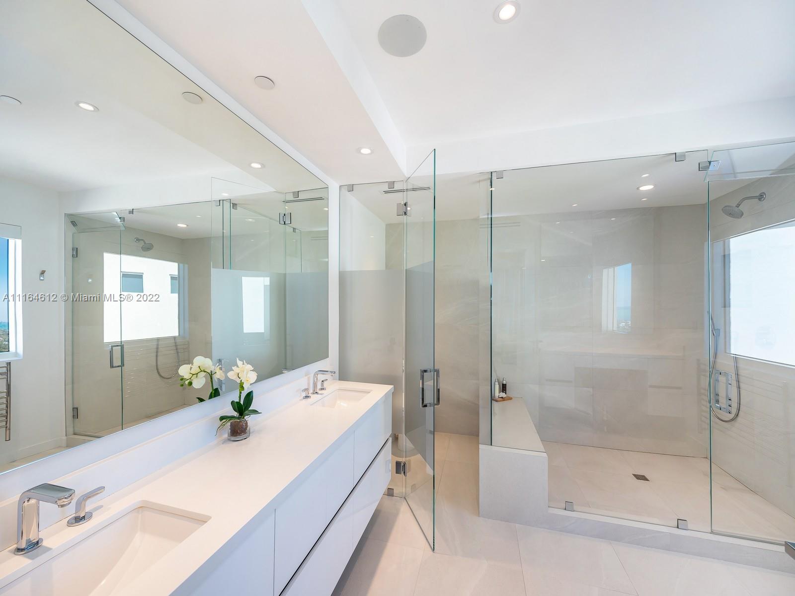 CLUB TOWER ONE CONDO - Residential