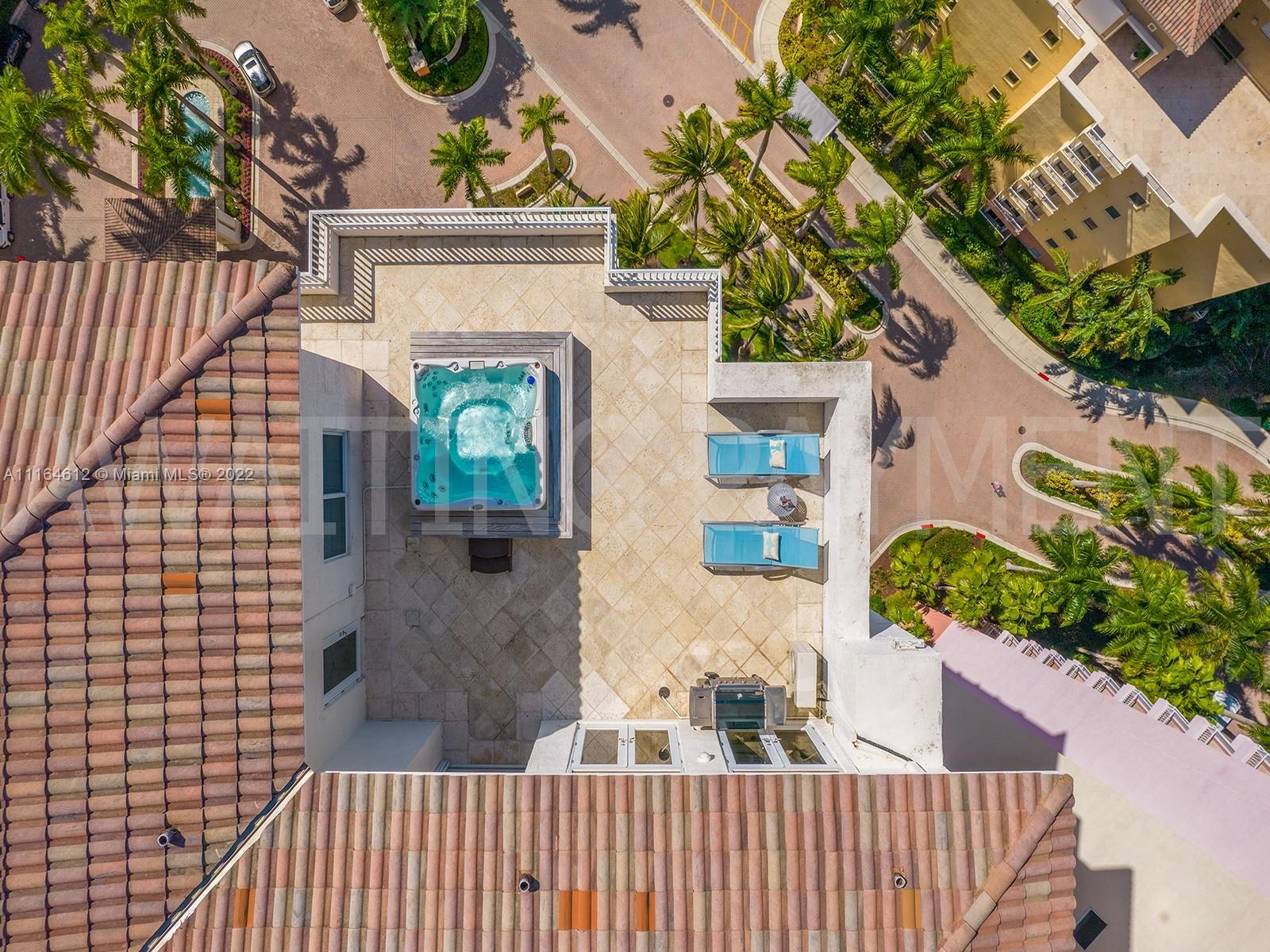 CLUB TOWER ONE CONDO - Residential